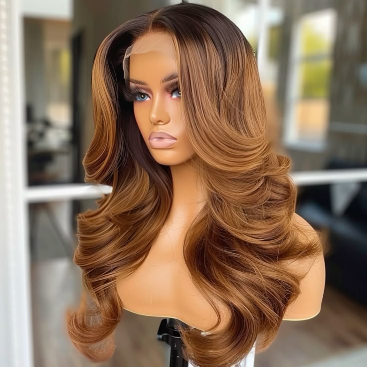 BELLEZA – 26” Two-Toned Loose Curl Wig
